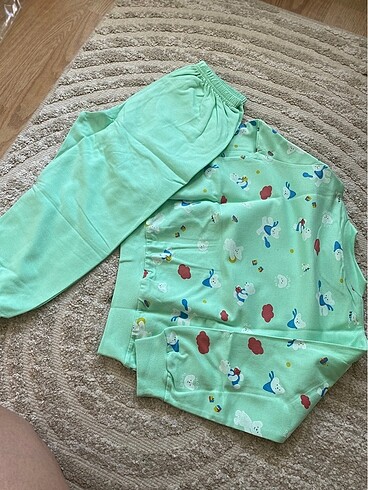 6 Yaş Beden Ayıcıklı Pijama takımı