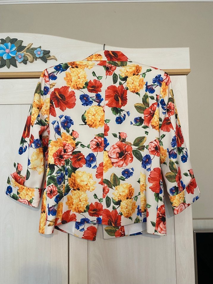 Çiçek desenli blazer ceket - Görsel 2