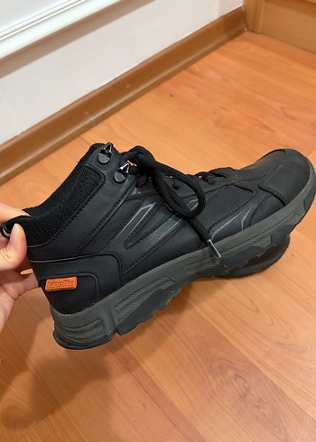 Erkek Siyah Spor Ayakkabı Bağcıklı - Görsel 2