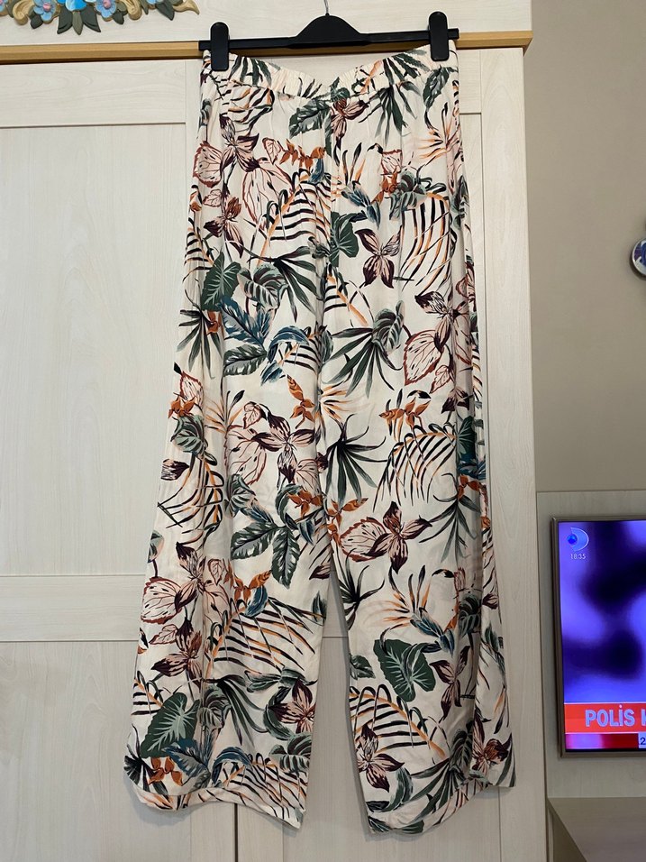 Bohem Çok Renkli Desenli Bol Kesim Pantolon - Görsel 3