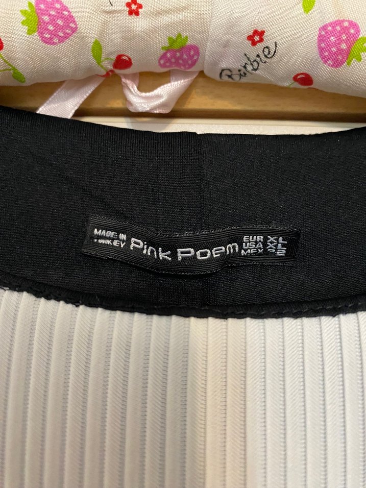 Kolsuz Siyah Beyaz Çizgili Kadın Elbise - Görsel 5