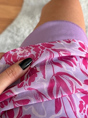 xs Beden mor Renk trendyol milla astarlı çiçekli elbise