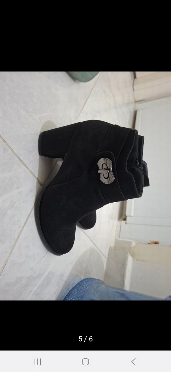 Siyah Tokalı Kadın Topuklu Bot 37 numara - Görsel 2