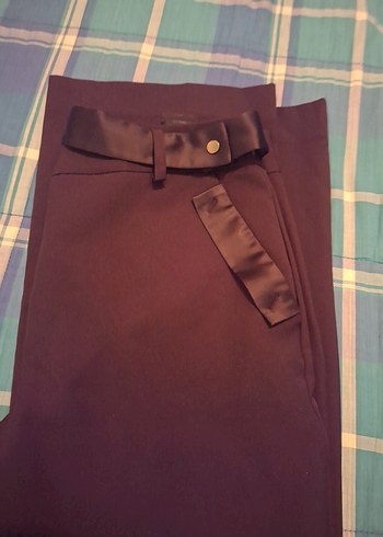 Kemerli Kahverengi Midi Kumaş Pantolon - Görsel 3