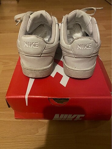 36 Beden beyaz Renk nike ayakkabı