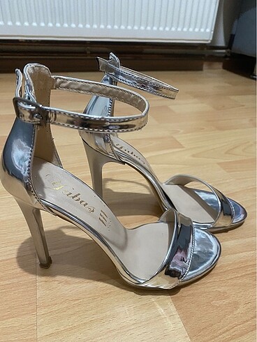 stiletto