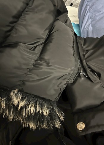 Kiğılı Kürk Detaylı Siyah Erkek Kışlık Mont - Görsel 3