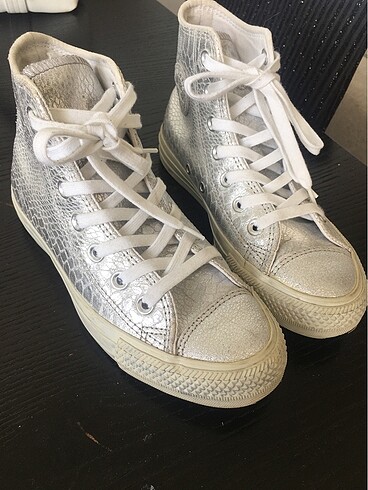 Converse Birkaç kez giyildi sıfır ayarında neredeyse #orjinalconverse #co