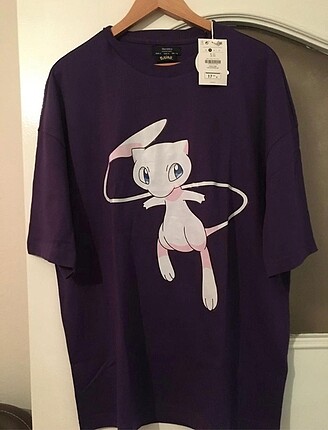 Pokemon tshirt