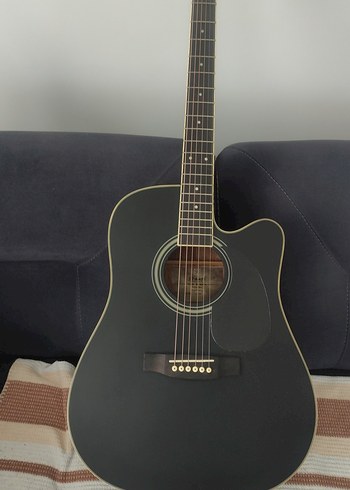 Strauss SA-210 BK Siyah Akustik Gitar