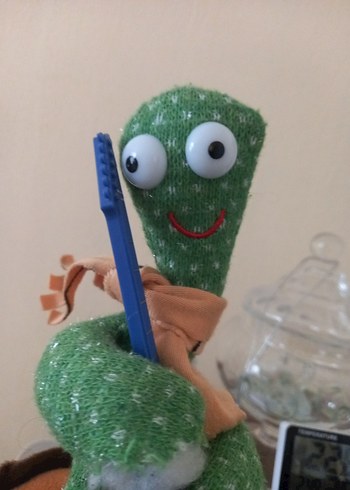 Baby Clementoni Yeşil Renkli Müzikli Oyuncak Kaktüs