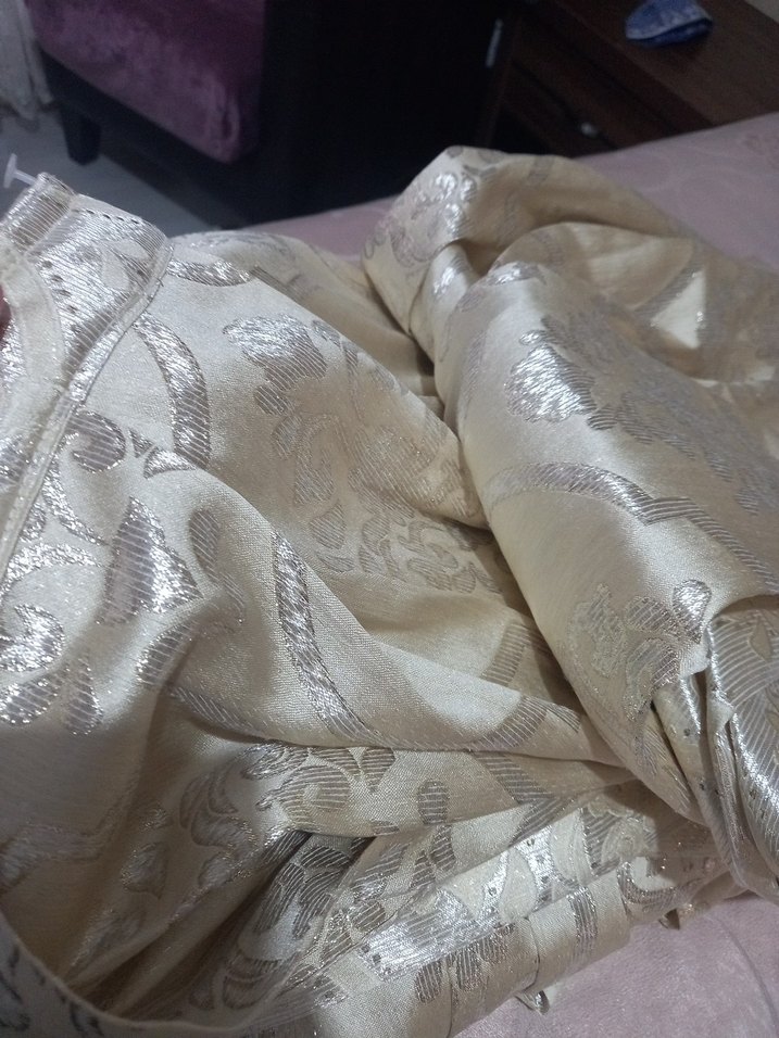 Beyaz Parlak kanat perde - Görsel 2