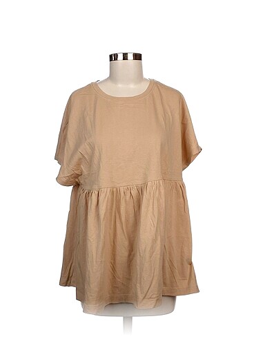 Zara T-shirt %70 İndirimli.