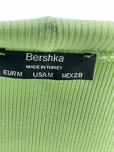 m Beden çeşitli Renk Bershka Kazak / Triko %70 İndirimli.