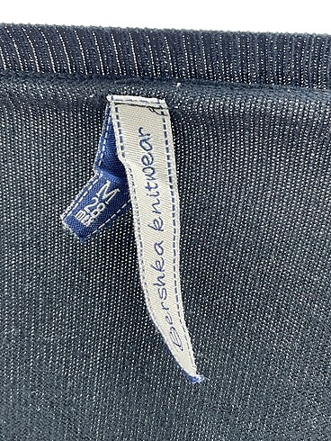 m Beden çeşitli Renk Bershka Hırka %70 İndirimli.