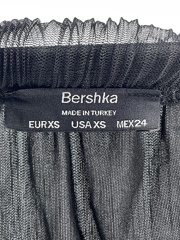 xs Beden siyah Renk Bershka Midi Etek %70 İndirimli.