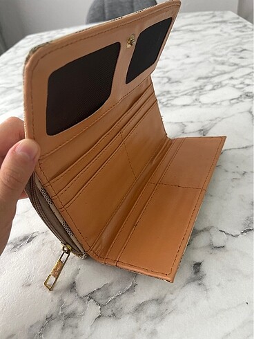 Louis Vuitton Cüzdan