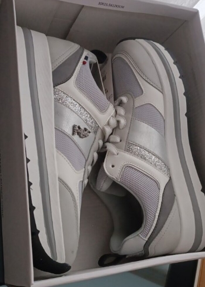 Spor ayakkabı - Görsel 2