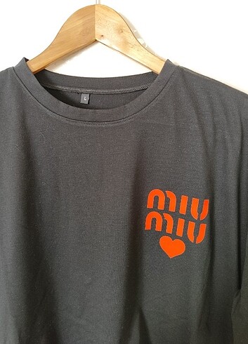 Diğer Bisiklet yaka oversize miu miu baskılı t-shirt