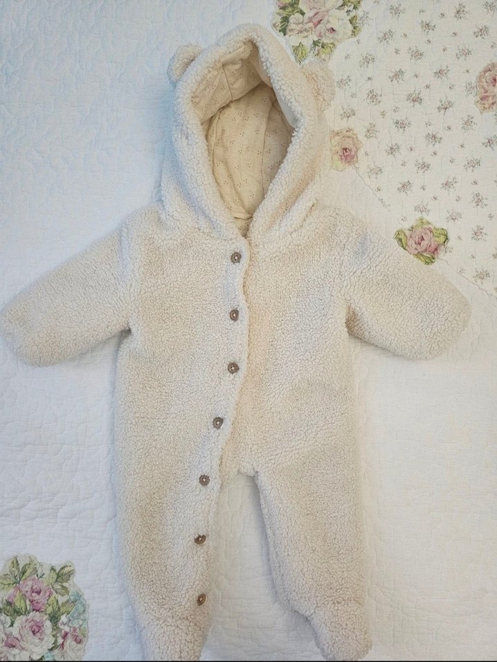 Kapüşonlu Beyaz Kürk Detaylı Bebek Tulumu - Görsel 5