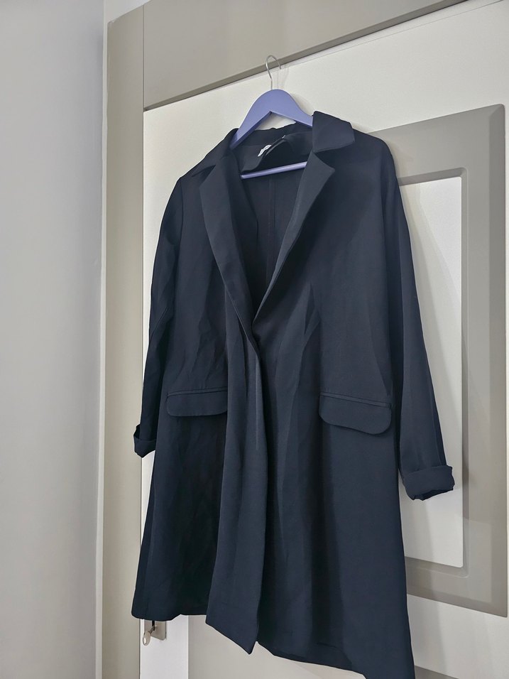 Siyah Uzun Kadın Ceket - Görsel 4