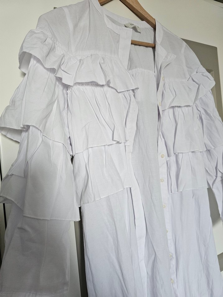 Uzun Kollu Fırfırlı Keten Gömlek - Görsel 2