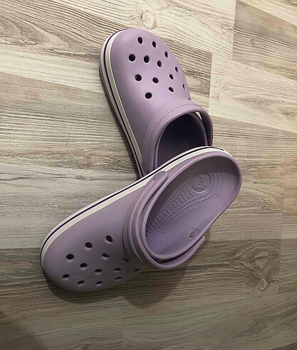 Crocs lila