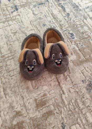 Kız Çocuk Gri Peluş Ev Terliği