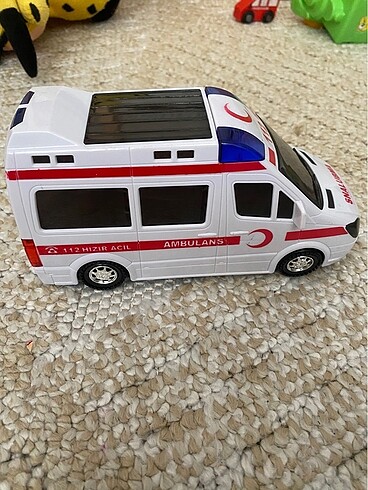 Işıklı seslı ambulans