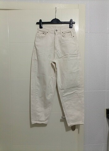 Mom Jeans