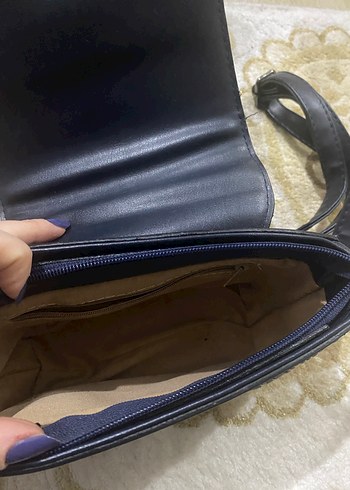 Koyu Mavi Deri Çivili Çanta - Görsel 3