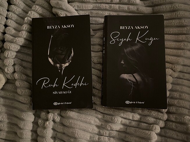 beyza aksoy siyah kuğu-ruh kadehi set