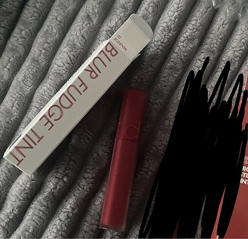 rom&nd blur fudge tint 02 rosiental