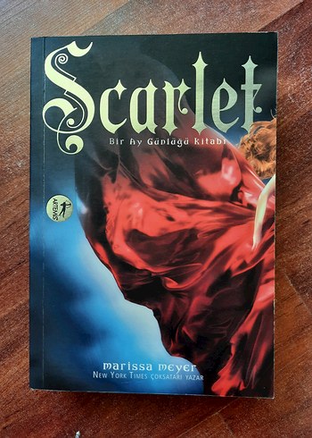 Beden Renk Ay Günlükleri Serisi- Marissa Meyer