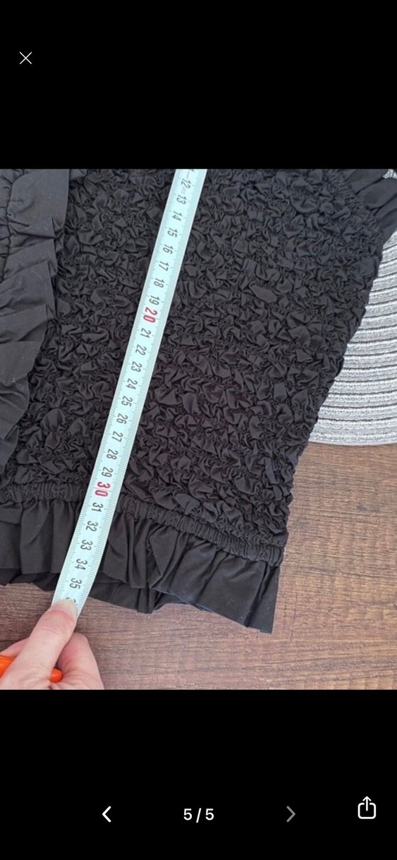 Siyah Mini Fırfırlı V Yakalı Bustiyer - Görsel 5