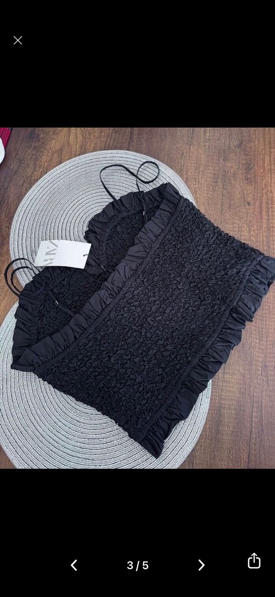 Siyah Mini Fırfırlı V Yakalı Bustiyer - Görsel 3