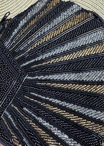 Boncuk İşlemeli Siyah Kadın Portföy Çanta - Görsel 4