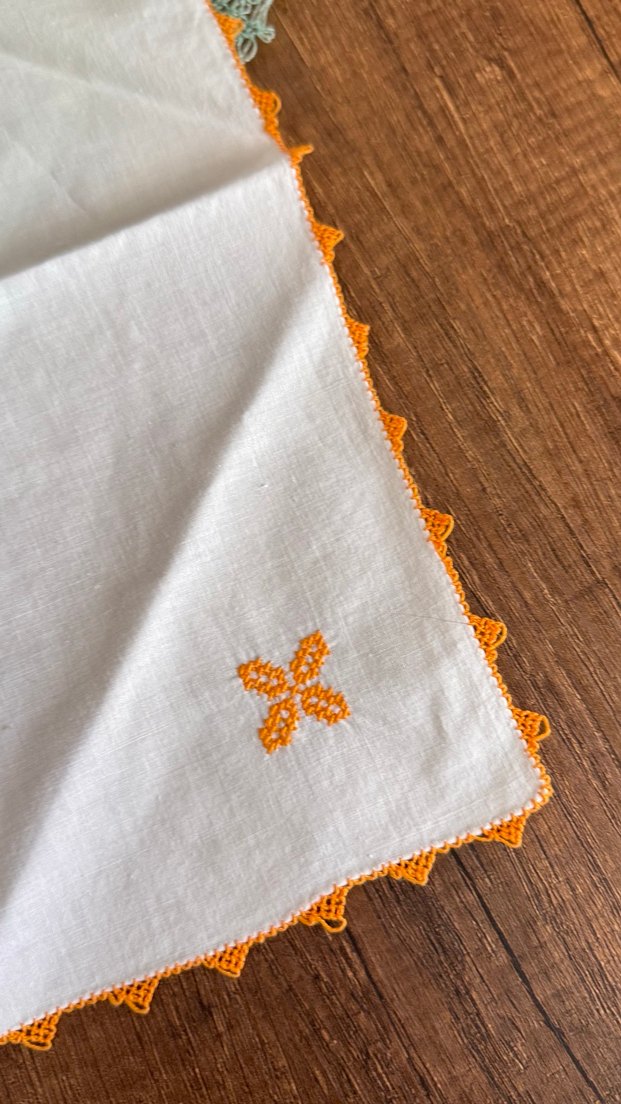 Nakışlı Beyaz Peçete - Görsel 2