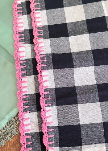 Pembe Nakışlı Gri Ekose Mutfak Örtüsü Sıfır - Görsel 2