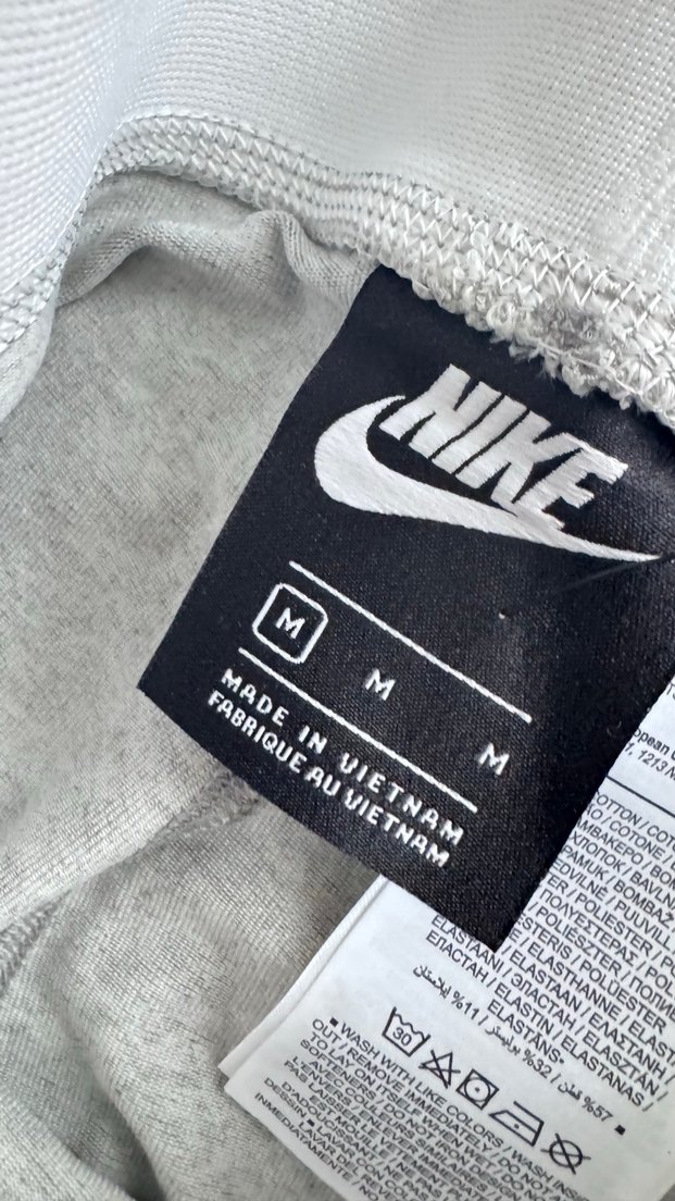 Gri Nike Air Kadın - Görsel 4