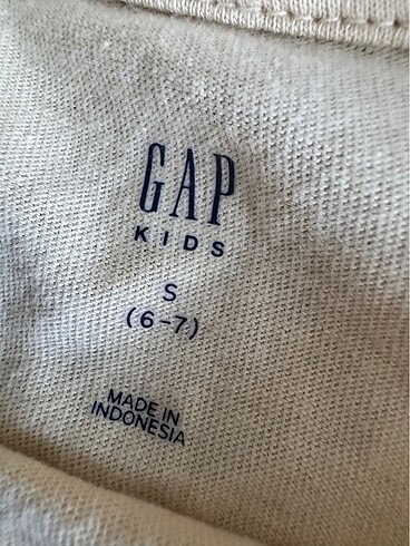 7 Yaş Beden sarı Renk Gap logo
