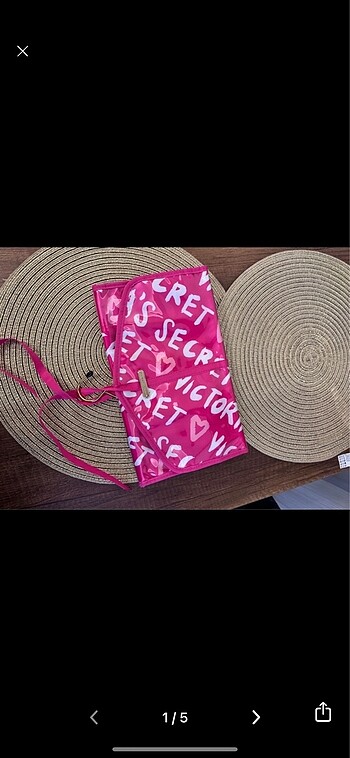 Victoria s Secret
