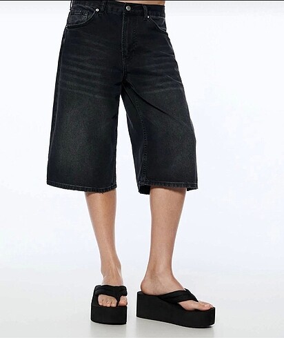 PULL&BEAR BERMUDA