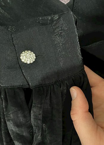 Hooopstore Uzun Kollu Drape bağlamalı shine siyah gömlek - Görsel 4