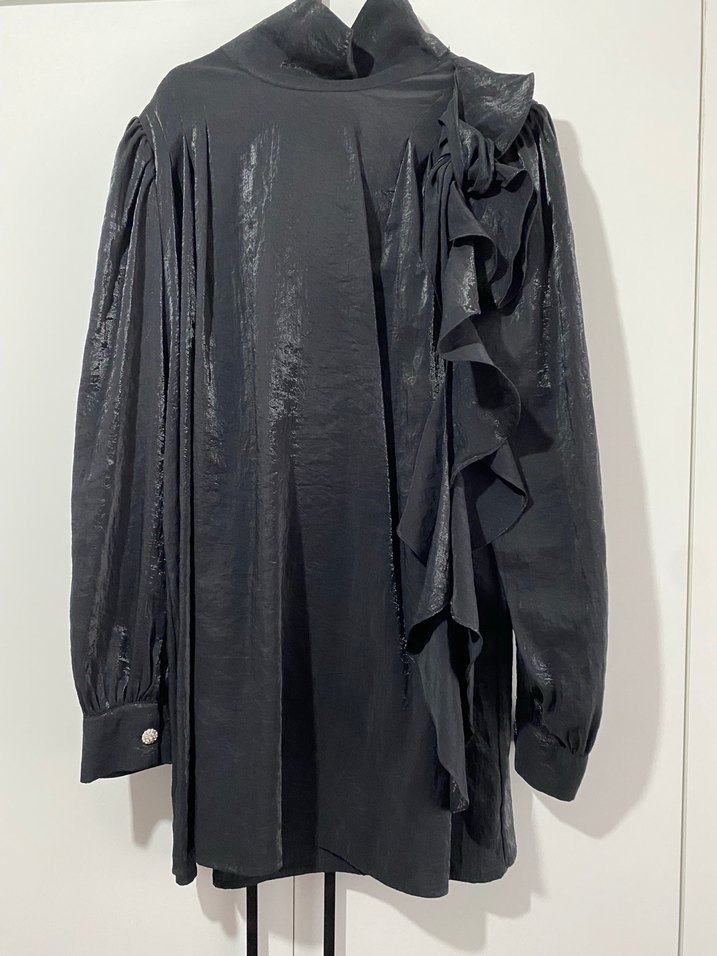 Hooopstore Uzun Kollu Drape bağlamalı shine siyah gömlek - Görsel 2