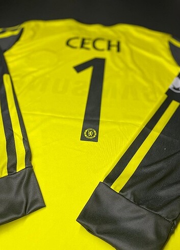 Diğer Cech Chelsea retro forma 