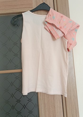 LC Waikiki Pembe Baskılı Çocuk Atlet Takımı