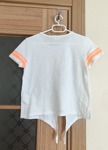 LC Waikiki ön bağlamalı tişört ??