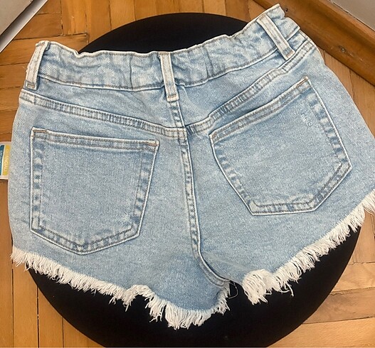 32 Beden mavi Renk #H&M#JEAN KADIN ŞORT#