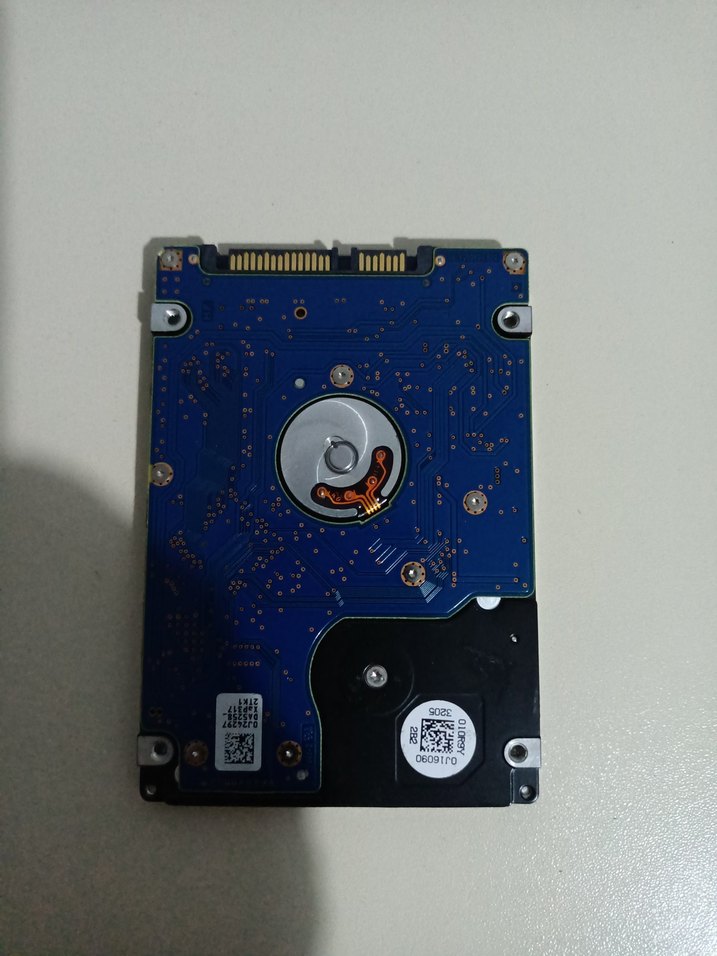 HGST 500GB SATA 2.5" Sabit Disk - Görsel 2